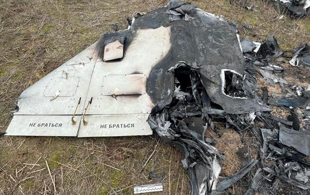 Новини України - Сили ППО знищили 36 з 49 дронів РФ