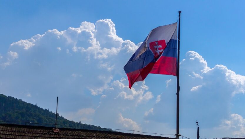 Новини світу - Словаччина відновила туристичні візи росіянам