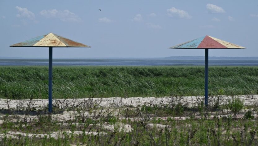 Новини України - Територію Каховське водосховище регулярно охоплює вогонь - Держекоінспекція