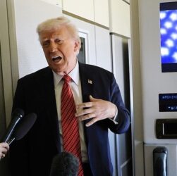 Новини світу - Трамп розповів, які гарантії може отримати Україна