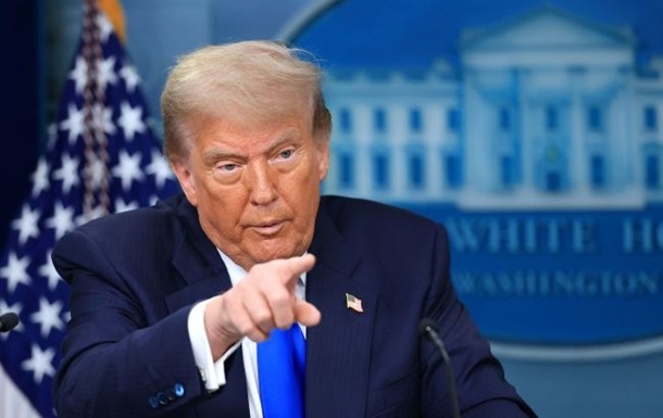 Новини світу - Трамп звільнив голову статистичного бюро за погане зростання зайнятості