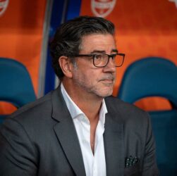 Новини спорту - Тренер Панатінаїкоса розповів, що допомогло його команді перемогти Шахтар