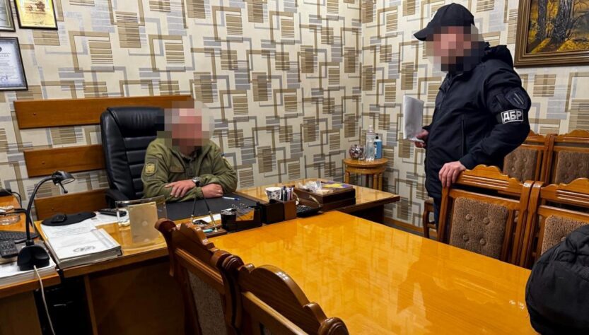 Новини України - У Харкові затримали керівництво колонії за знущання над засудженими