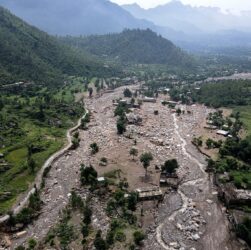 Новини світу - У Пакистані кількість жертв повені перевищила 350