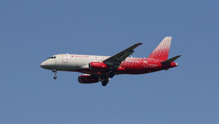 Новини бізнесу - У російських літаках Superjet виявили конструктивні недоліки