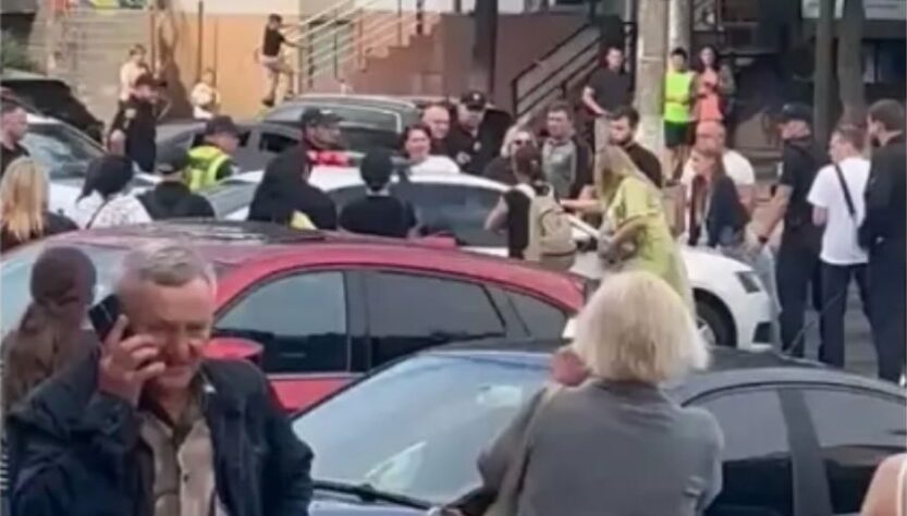 Новини України - У Вінниці мітингувальники "відбили" ухилянта у ТЦК