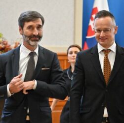 Новини світу - Удари по "Дружбі" шкодять Україні - МЗС Словаччини