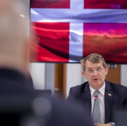 Новини світу - Українське озброєння виготовлятимуть у Данії