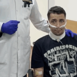 Новини України - Український воїн з перерізаним горлом п’ять днів добирався до позицій ЗСУ