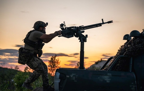 Новини України - Україну за ніч атакували понад 100 дронів РФ