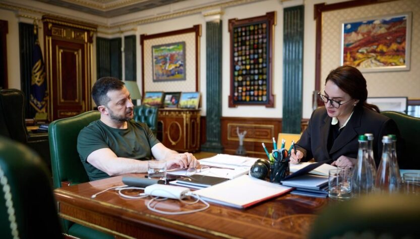 Новини України - Уряд оновить правила перетину кордону - Зеленський