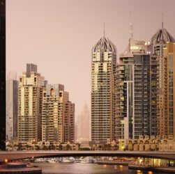 Новини світу - В ОАЕ масово закривають рахунки компаній з РФ