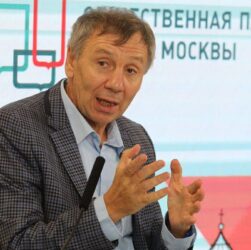 Новини світу - В Росії оголосили іноагентом прокремлівського політолога