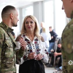 Відбувся показ документальної стрічки Ю. Бутусова "35 днів оборони Торецька" бригадою поліції «Лють»