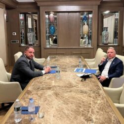 Новини України - Єрмак зустрівся з Віткоффом у Нью-Йорку