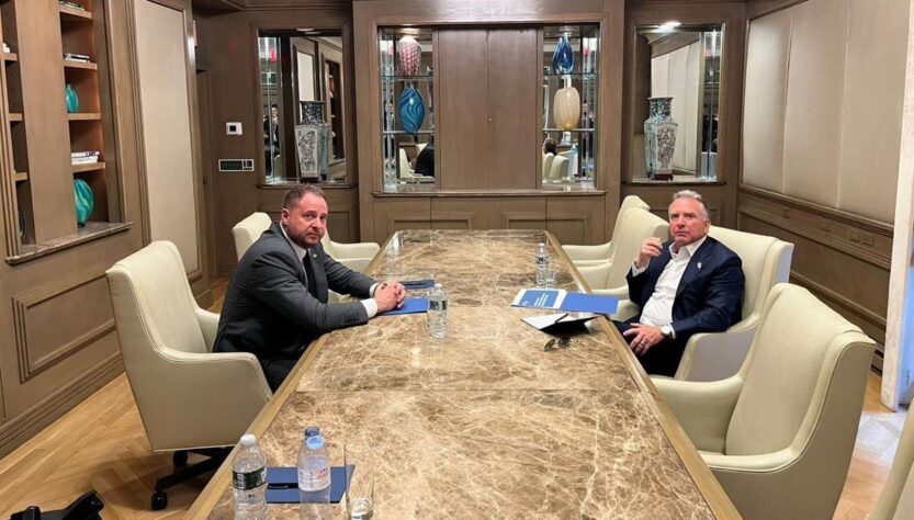 Новини України - Єрмак зустрівся з Віткоффом у Нью-Йорку