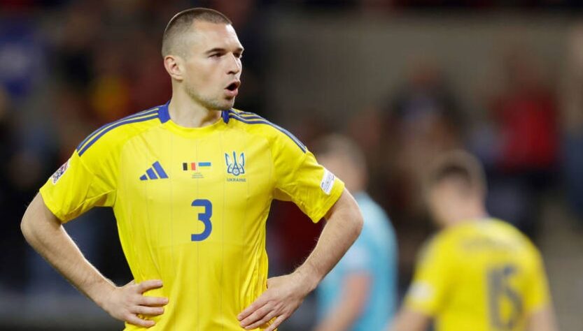 Новини спорту - Замість Тимчика до заявки Реброва потрапив Михайліченко