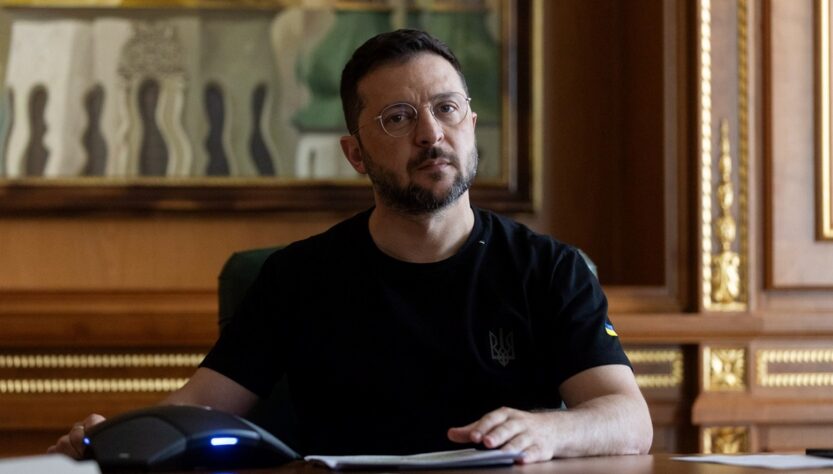 Новини України - Зеленський анонсував далекобійні удари по Росії