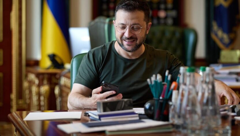 Новини України - Зеленський і Макрон обговорили розмову з Трампом