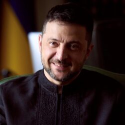 Новини України - Зеленський поздоровив Молдову з Днем незалежності