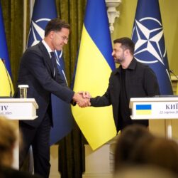 Новини України - Зеленський розповів про нестачу мільярдів на дрони