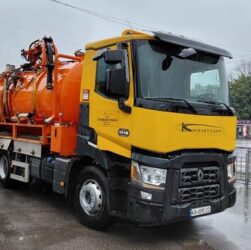 Новини Києва - Злива у Києві: в центрі столиці випала півмісячна норма опадів