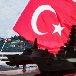 Новини світу - ЗМІ: Китай обмежує постачання мінералів для оборонки США