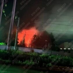 Новини світу - ЗСУ атакують дронами логістику і НПЗ у Росії - ЗМІ