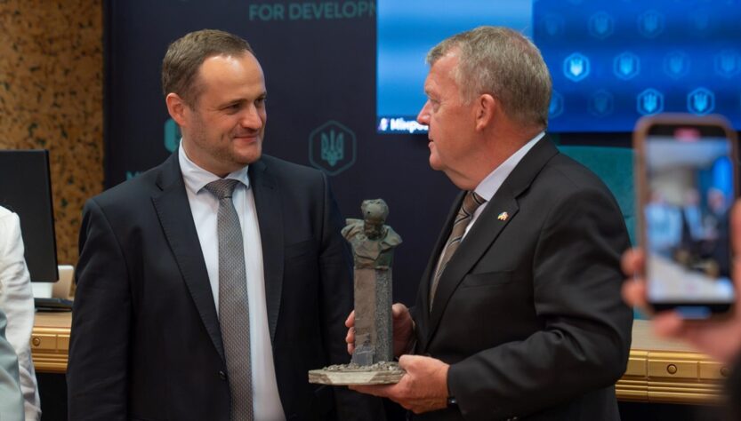 Новини України - $375 млн від Данії: Кулеба розповів, на що підуть гроші