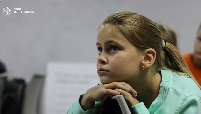 Фахівець ДСНС Чернігівщини провів заняття з безпеки для учнів ліцею