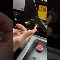 Осінній набір на курси машиністів і машиністок у київському метро