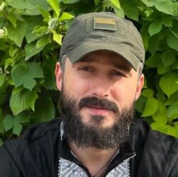 Новини культури - Андрій Федінчик оголосив про завершення служби у ЗСУ після операції