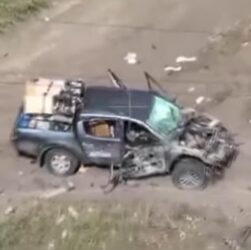 Новини України - Авто журналістів 5 каналу підірвалося на магнітній міні під Покровськом