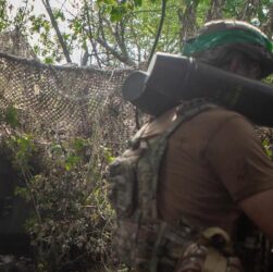 Новини України - Азов взяв у полон під Добропіллям майже 70 росіян