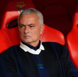 Новини спорту - Бенфіка планує Моурінью на посаду керманича: переговори в самому розпалі