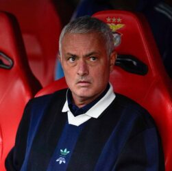 Новини спорту - Бенфіка погодила призначення Жозе Моурінью на посаду керманича