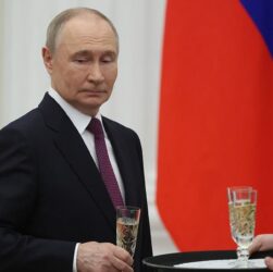 Новини світу - Більшість росіян не змогли назвати досягнень РФ за каденції Путіна