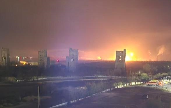 Новини світу - БПЛА атакували НПЗ у Саратові