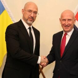 Новини України - Британія вироблятиме українські БпЛА-перехоплювачі