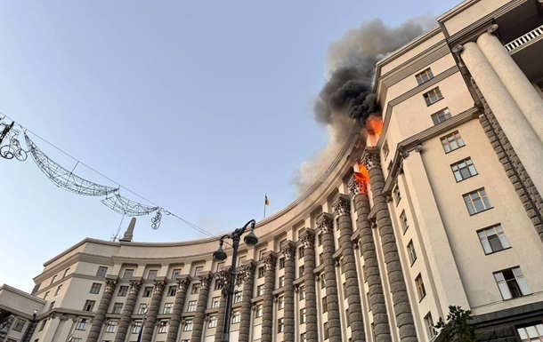 Новини України - Будинок уряду у Києві готують до консерваційних робіт - КМДА