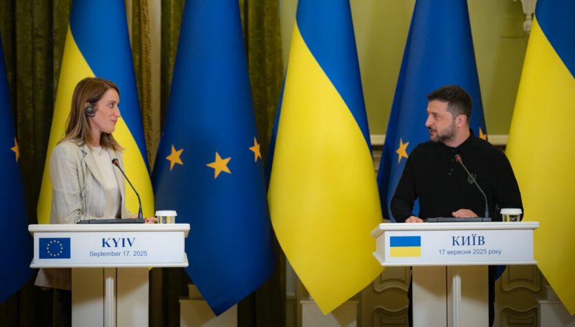 Спілкування Володимира Зеленського та Роберти Мецоли із журналістами