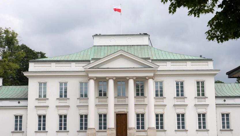 Новини світу - Дрон над будівлями уряду Польщі: знайдено причетних - українця і білоруску