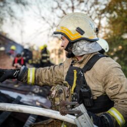 Новини України - Дронова атака на Полтавщину, горіло підприємство