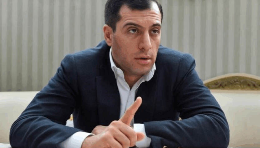 Новини світу - Ексчиновника РФ, який втік із суду, знайшли мертвим у консульстві Вірменії