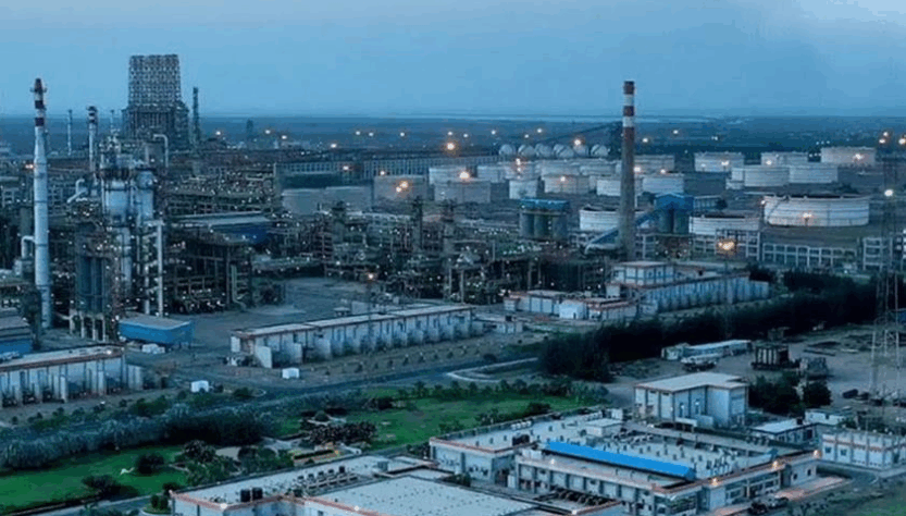 Новини світу - Експорт нафтопродуктів з індійського НПЗ Роснафти впав удвічі