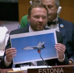 Новини світу - Естонія в ООН показала, як збрехали росіяни