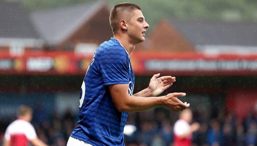 Новини спорту - Евертон може посилити позицію Миколенка вільним агентом