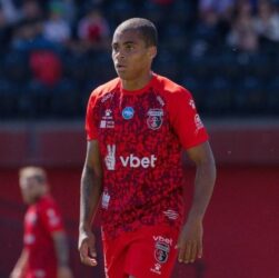 Новини спорту - Форвард Вереса отримав дискваліфікацію за вилучення в матчі з Кудрівкою