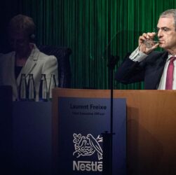 Новини бізнесу - Генерального директора Nestlé звільнили за інтимні стосунки з підлеглою