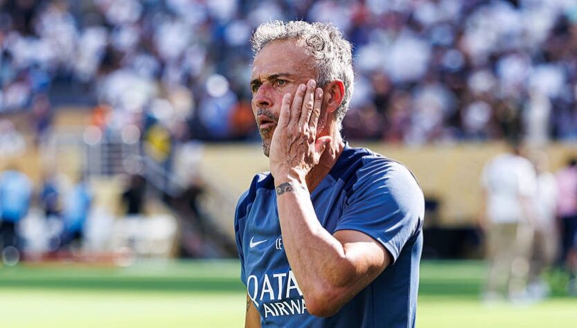 Новини спорту - Головного тренера ПСЖ госпіталізували з переломом і прооперували